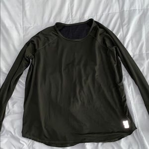 Long sleeve shirt